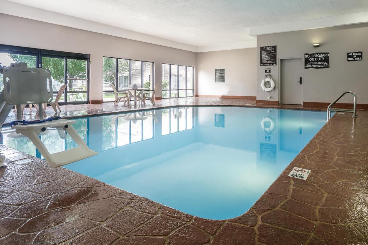 Holiday Inn Coralville - Iowa City By Ihg Eksteriør billede